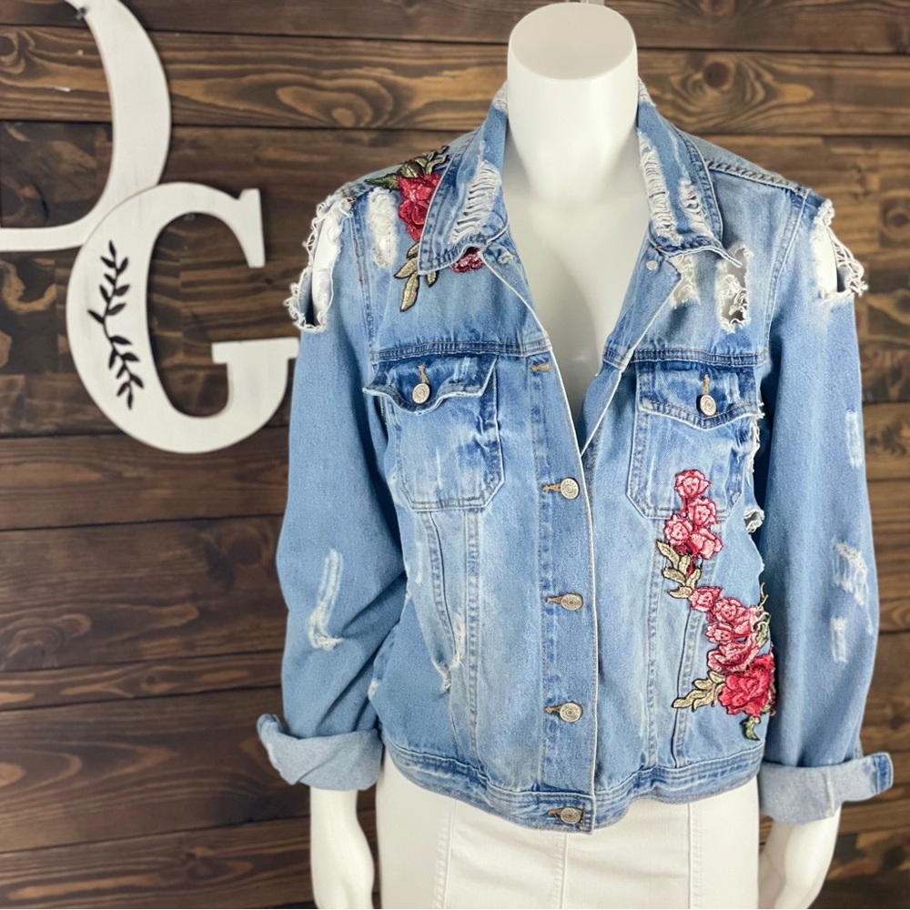 Papaya |‎ London Trend Distressed Rose Appliqué Denim Jean Jacket Floral Design - Picture 3 of 14